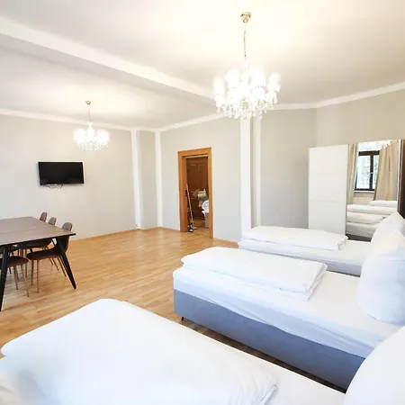 Apartment Fuer 10 Personen Leipzig
